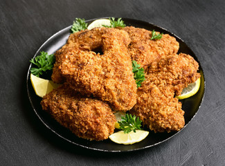 Crispy chicken wings