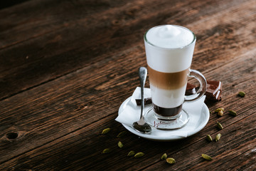  Latte with chocolate and cardamom