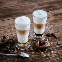  Latte with chocolate and cardamom