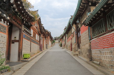 Fototapeta na wymiar Bukchon Hanok Village Seoul South Korea