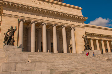 Capitolio Nacional, El Capitolio. Entrance by stairs to the building. Havana. Cuba