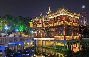 Fototapeta premium Yu Garden Shanghai night cityscape China