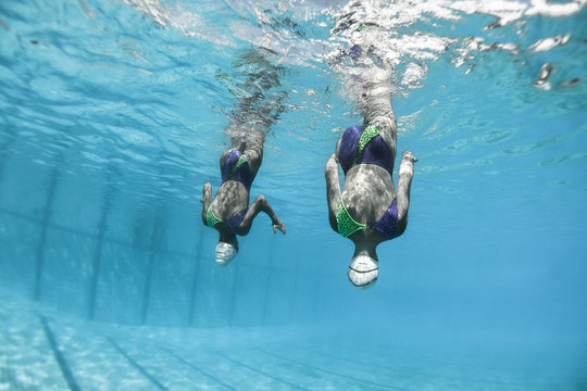 Aquatic Synchronized Swimming Underwater Action Girls