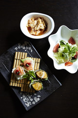 Korean dishes 