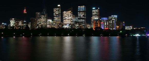 A nocturnal view of Sidney skyline