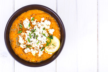 Vegetable diet cream soup with goat cheese