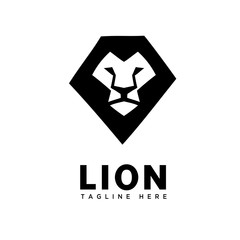 Fototapeta premium Polygon head lion logo