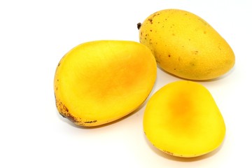 Naklejka na ściany i meble Thai yellow sweet mango fruit