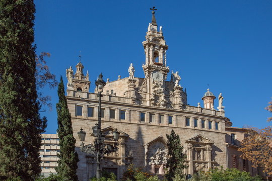 バレンシアのサントス・ファネス教会