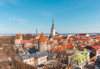 Naklejka na ściany i meble Panoramic view of Tallinn old town on sunny day. Tallinn, Estonia