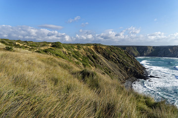 Felsküste am Atlantik , Algarve, Portugal, Europa