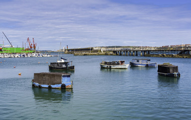 Fototapeta na wymiar Puerto pesquero de Santurce, Spain