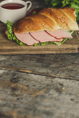 sandwich with lettuce and ham