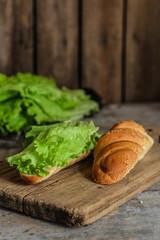 sandwich with lettuce and ham