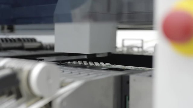 The work of the SMT machine.