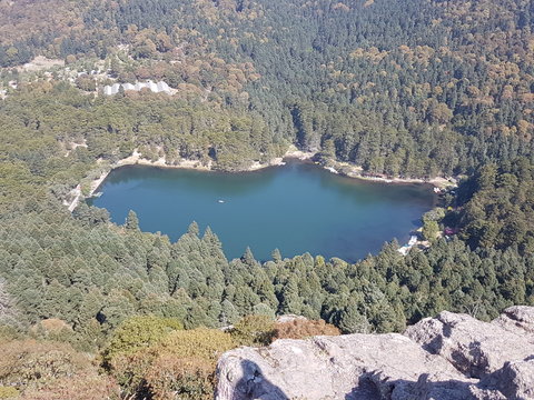 lago el cedral en mineral del chico Mexico