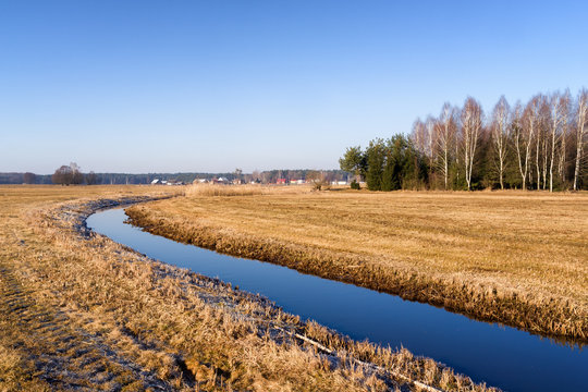 Dolina rzeki Nareśl