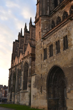 basilique de saint quentin