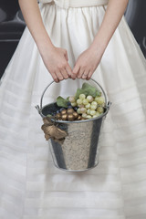 detail of the hands of a communion girl