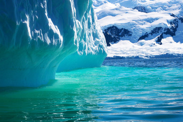 Colors of Antarctica © Laura