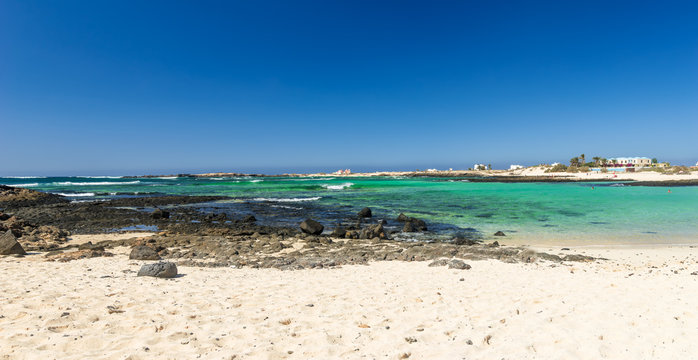 Traumbuchten an der Playa Marfolin bei El Cotillo auf Fuerteventura / Kanarische Inseln