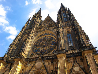 Fototapeta na wymiar Facade of The Saint Vitus Cathedral in Prague, Czech Republic