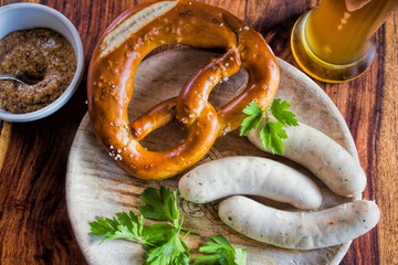 Weisswurst mit Brezel