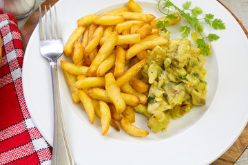 poêlée de poissons et frites