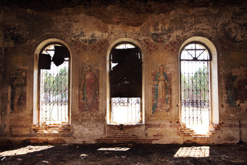 Fototapeta na wymiar Ruins of old Christian church