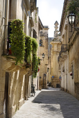 alleys of the historic center of Lecce