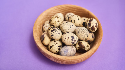 Obraz premium Fresh eggs over background