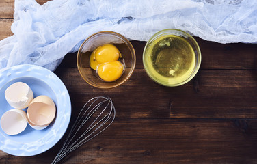 separated egg white and yolk