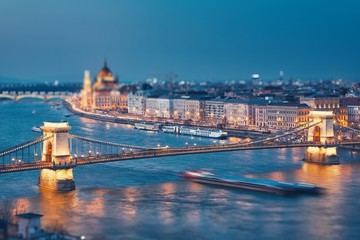 Fototapeta na wymiar Budapest at twilight