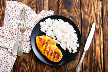boiled rice with fried chicken breast
