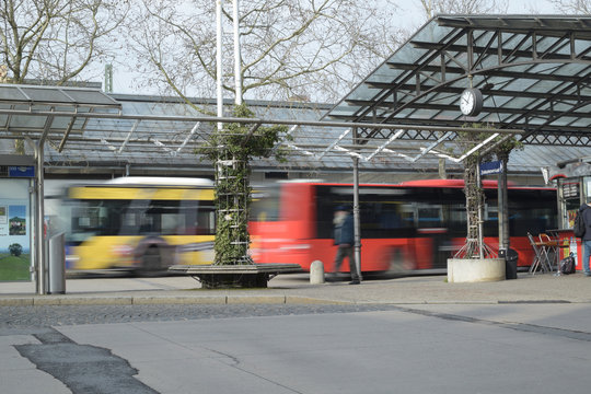 Abfahrt in alle Richtungen