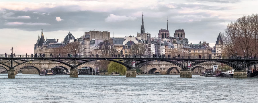 Paris - &icirc;le de la Cit&eacute;