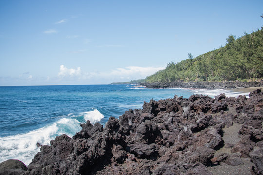 La Réunion, son  volcan, le Sud Sauvage et sa mer méchante. Ses falaises de laves, sa végétation luxuriante et variée.... Quelques photos pour vous faire aimer le Sud Sauvage
