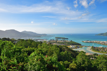 Obraz premium Aerial view on the coastline of the Seychelles Islands and luxury Eden Island from Victoria viewpoint, Mahe