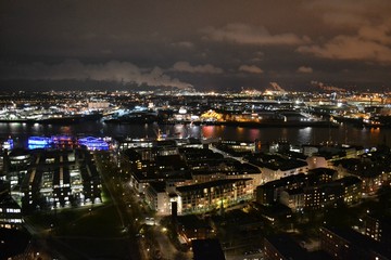 Fototapeta na wymiar Hamburg nocą 