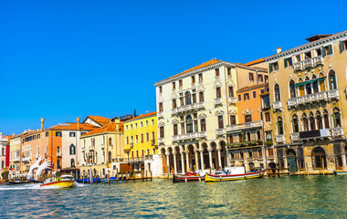 Obraz na płótnie Canvas Colorful Grand Canal Boats Gondolas Venice Italy