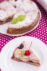 Pie with berries