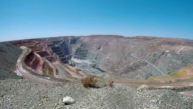 Sprengung in der Super Pit, größte Goldmine von Australien, Kalgoorlie Boulder, Westaustralien, Australien