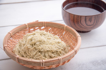 japanese shredded seaweed