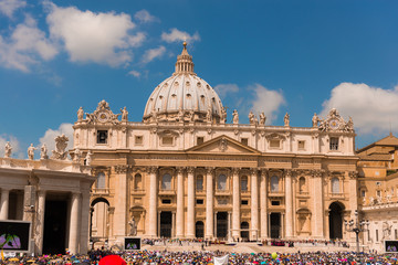 Obraz premium Dome of the Church of St. Peter's Square Vatican City