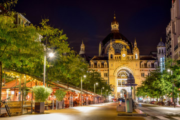 Obraz premium ESTACION CENTRAL DE TRENES AMBERES