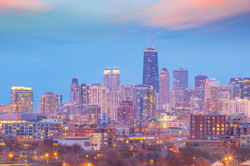 Fototapeta premium Downtown Chicago skyline o zachodzie słońca Illinois