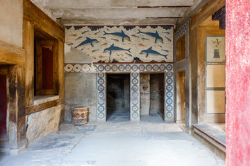 Fototapeta na wymiar Wall painting at Knossos Palace, Heraklion, Crete, Greece