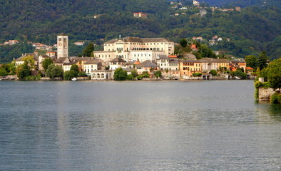 Fototapeta na wymiar isola di San Giulio - Orta