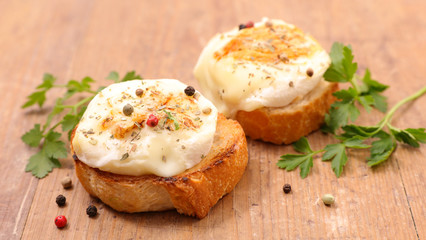 goat cheese toast