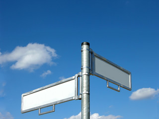 Leere Strassenschilder